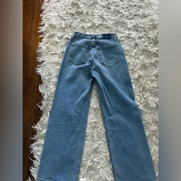 Abercrombie & Fitch '90s Relaxed Blue Jeans - Picture 4 of 6